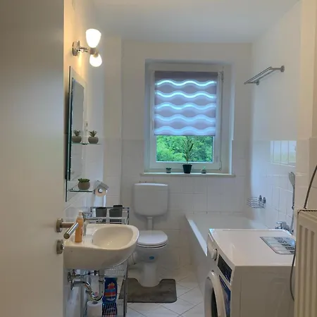 Modernes 2-raum-apartment In Bitterfeld Naehe Goitzschesee Διαμέρισμα